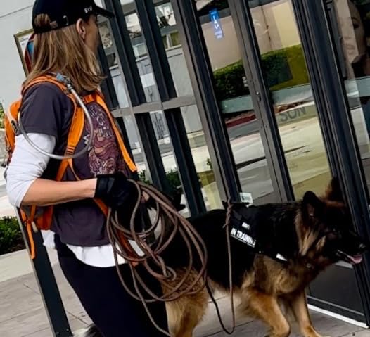 HydraPak Water Reservoir (1.5L, 2L, 3L) - Hydration Bladder Fits Most Backpacks - High-Flow Bite Valve, Leak Proof, Fully Reversible, and Dishwasher Safe customer photo 1