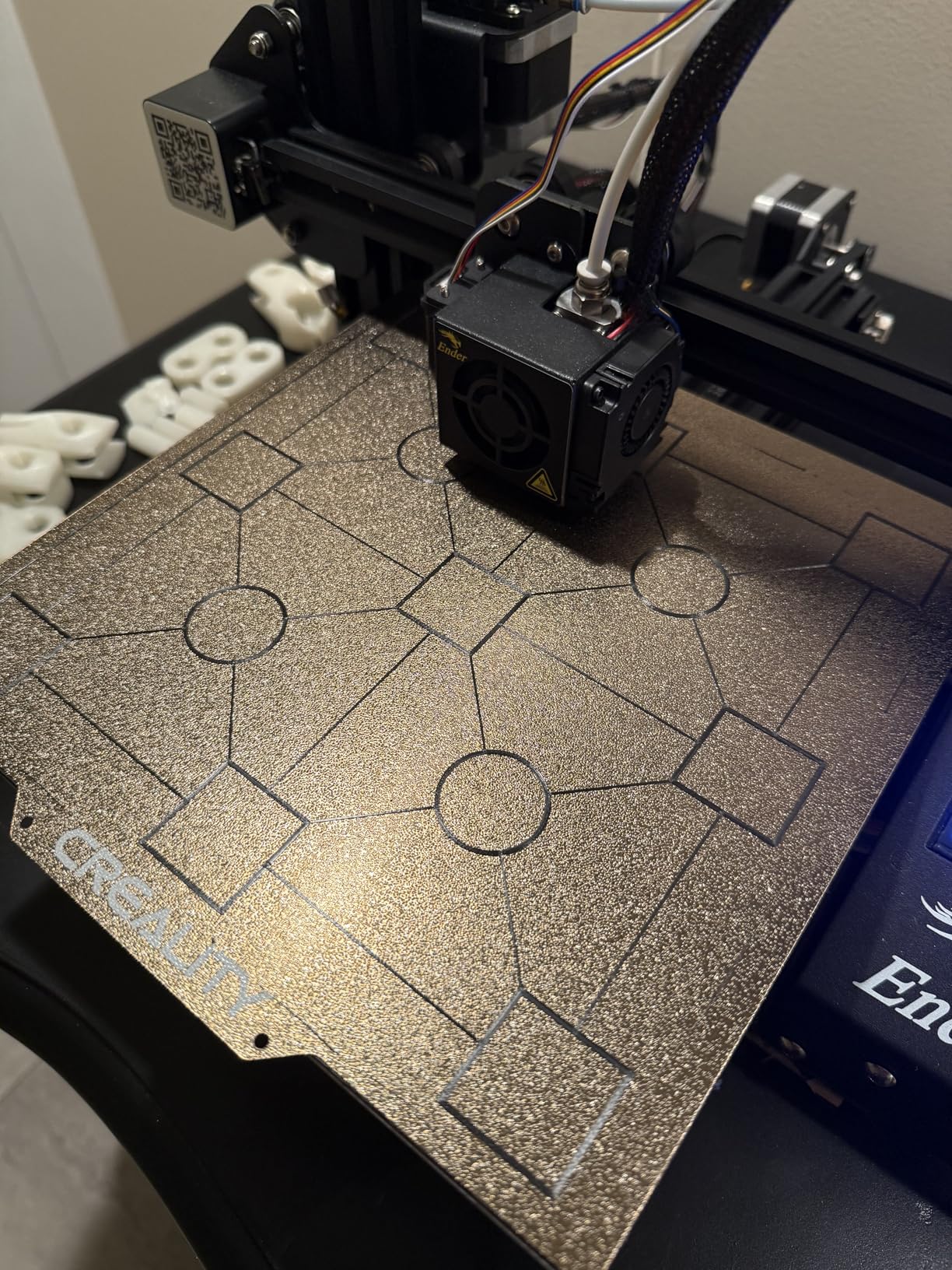 Creality Official PEI Plate with Adhesive for Creality Ender 3/Ender 3 Pro/Ender 3 V2/Ender 3 S1/Ender 3 S1 pro/Ender 3 neo/Ender 3 v2 neo/Ender 5/Ender 5 Pro and All 265*250*8mm, Size 3D Printer customer photo 2