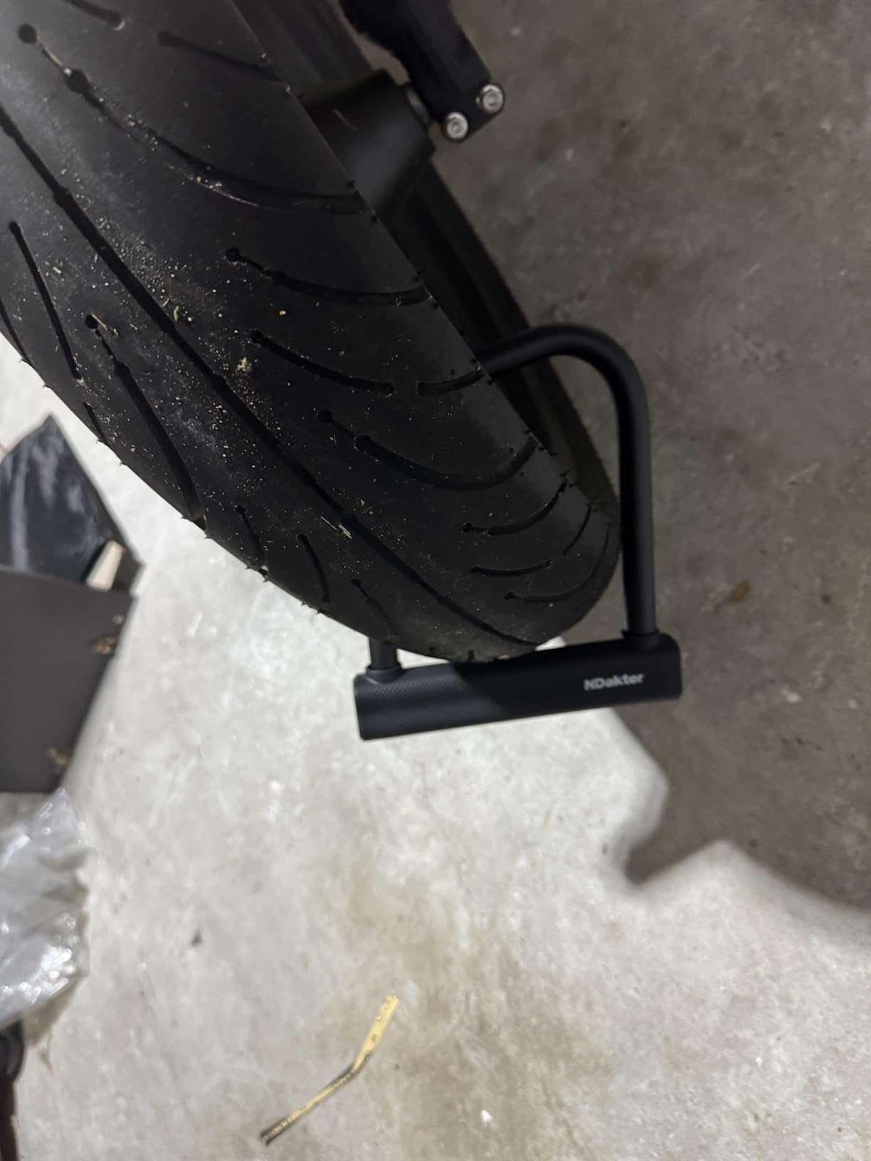 NDakter Bike Locks Heavy Duty Anti Theft 18mm Thick, Motorcycle U Lock with 4FT x 6mm Security Chain, 3Keys for Ebike customer photo 2