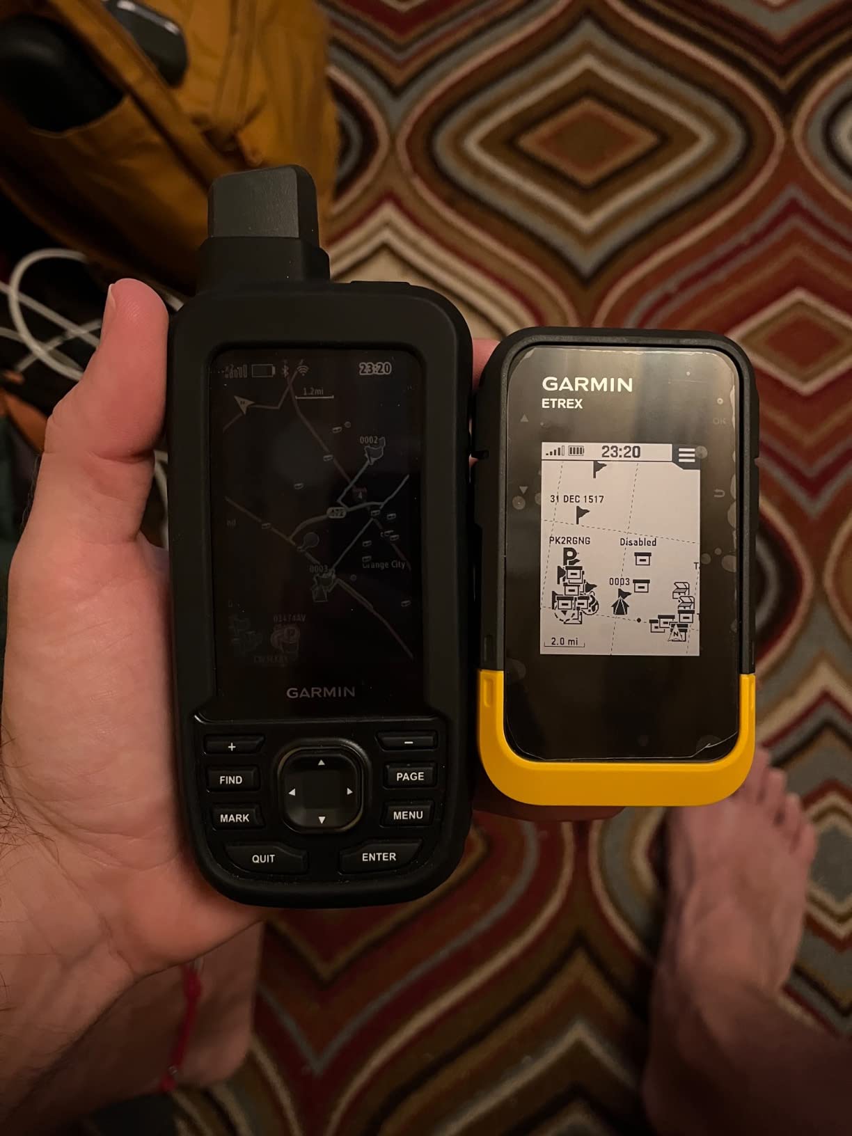 Garmin eTrex SE GPS Handheld Navigator, Extra Battery Life, Wireless Connectivity customer photo 1