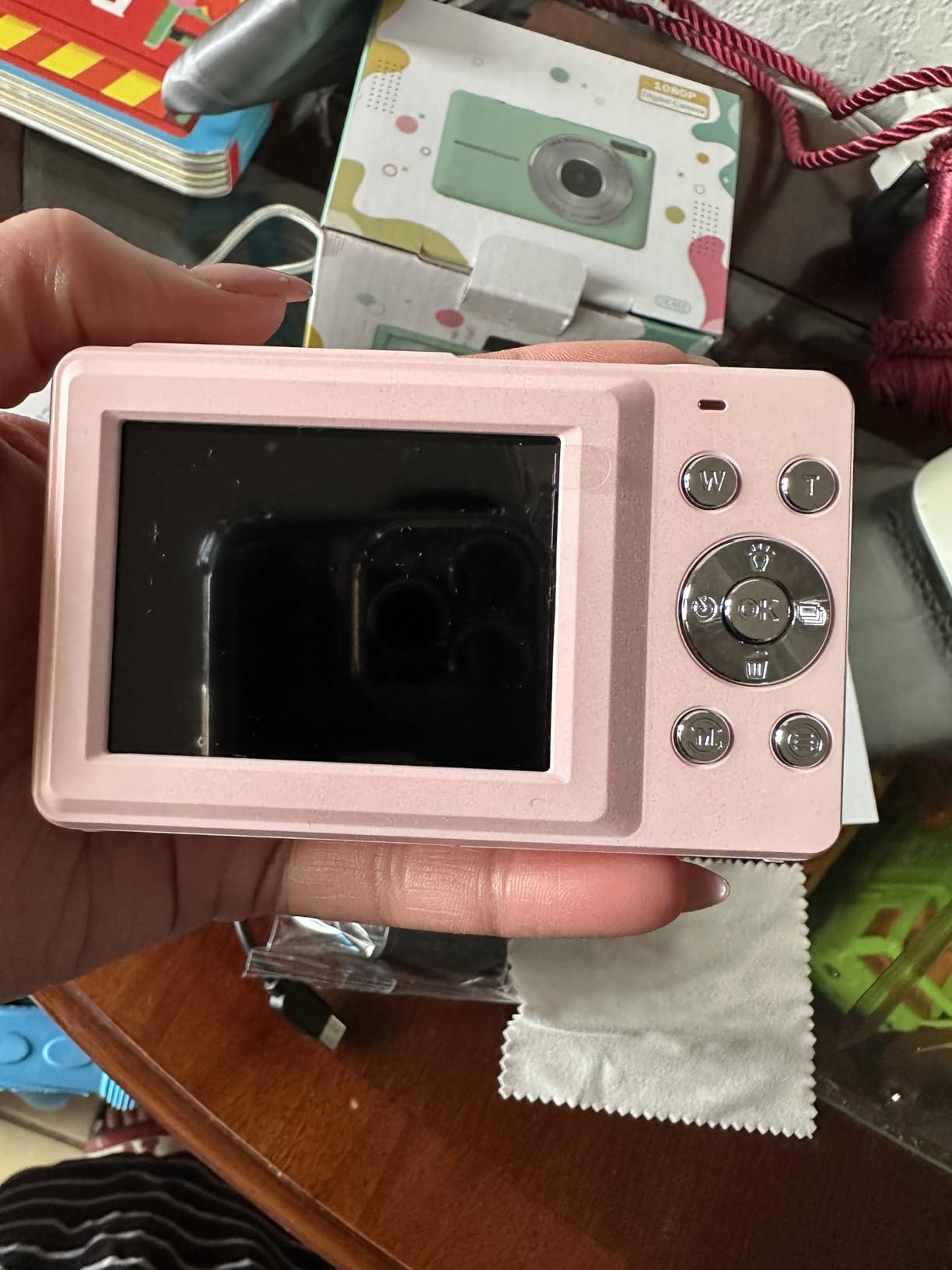 Digital Camera, FHD 1080P Digital Point and Shoot Camera with 16X Zoom Anti Shake, 32GB Card, Compact Small Camera for Boys Girls Kids, Pink customer photo 2