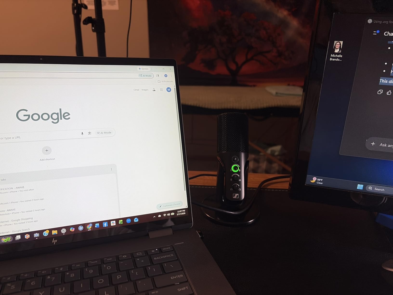 Sennheiser Profile USB Cardioid Condenser Microphone & Table Stand, 1.2 m USB-C Cable - Mute Button, Built-in Headphone Jack, Gain, Mix & Volume Control, for PC & Mac, Black customer photo 2