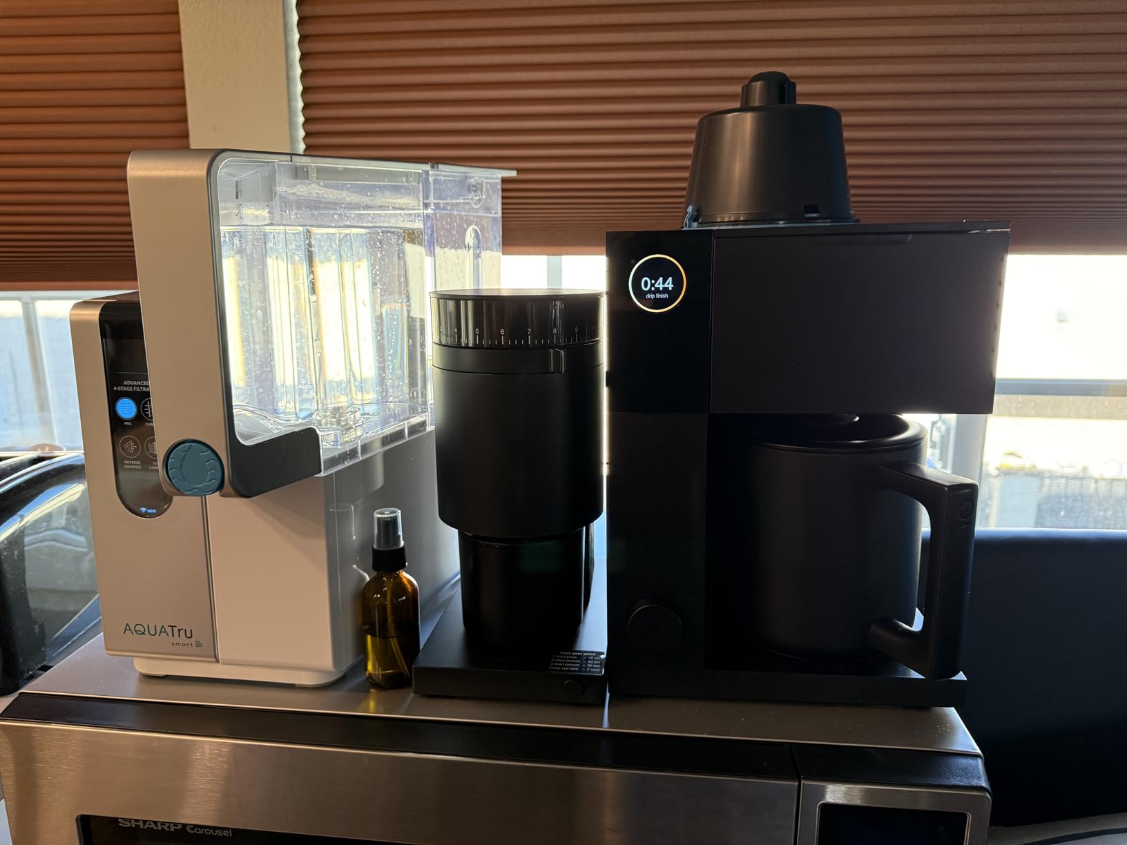 Fellow Opus Conical Burr Coffee Grinder - Electric Espresso Grinder for Home Use, 41 Adjustable Settings for Drip, French Press, Cold Brew & More, 40mm Stainless Steel Burrs, Matte Black customer photo 1