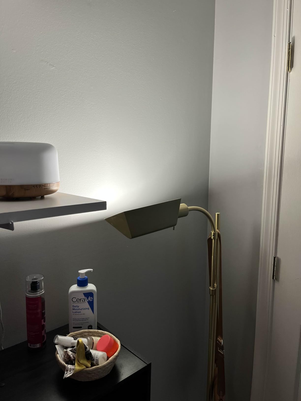 OREiN Matter Smart Light Bulb, Smart Light Bulbs Work with Apple Home, Alexa, Google Home, SmartThings, A19 Color Changing Light Bulbs 2.4Ghz WiFi, 800 Lumens Equivalent 60W 4Pack customer photo 1