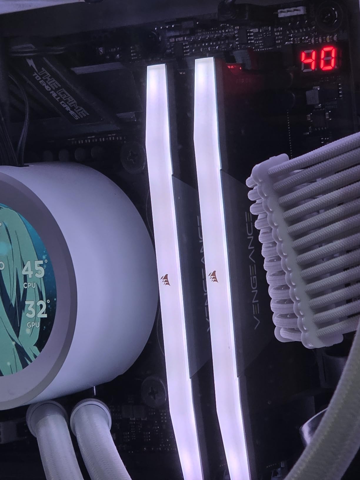 CORSAIR VENGEANCE RGB DDR5 RAM 32GB (2x16GB) 6400MHz CL36-48-48-104 1.35V Intel XMP 3.0 Desktop Computer Memory - Black (CMH32GX5M2B6400C36) customer photo 1