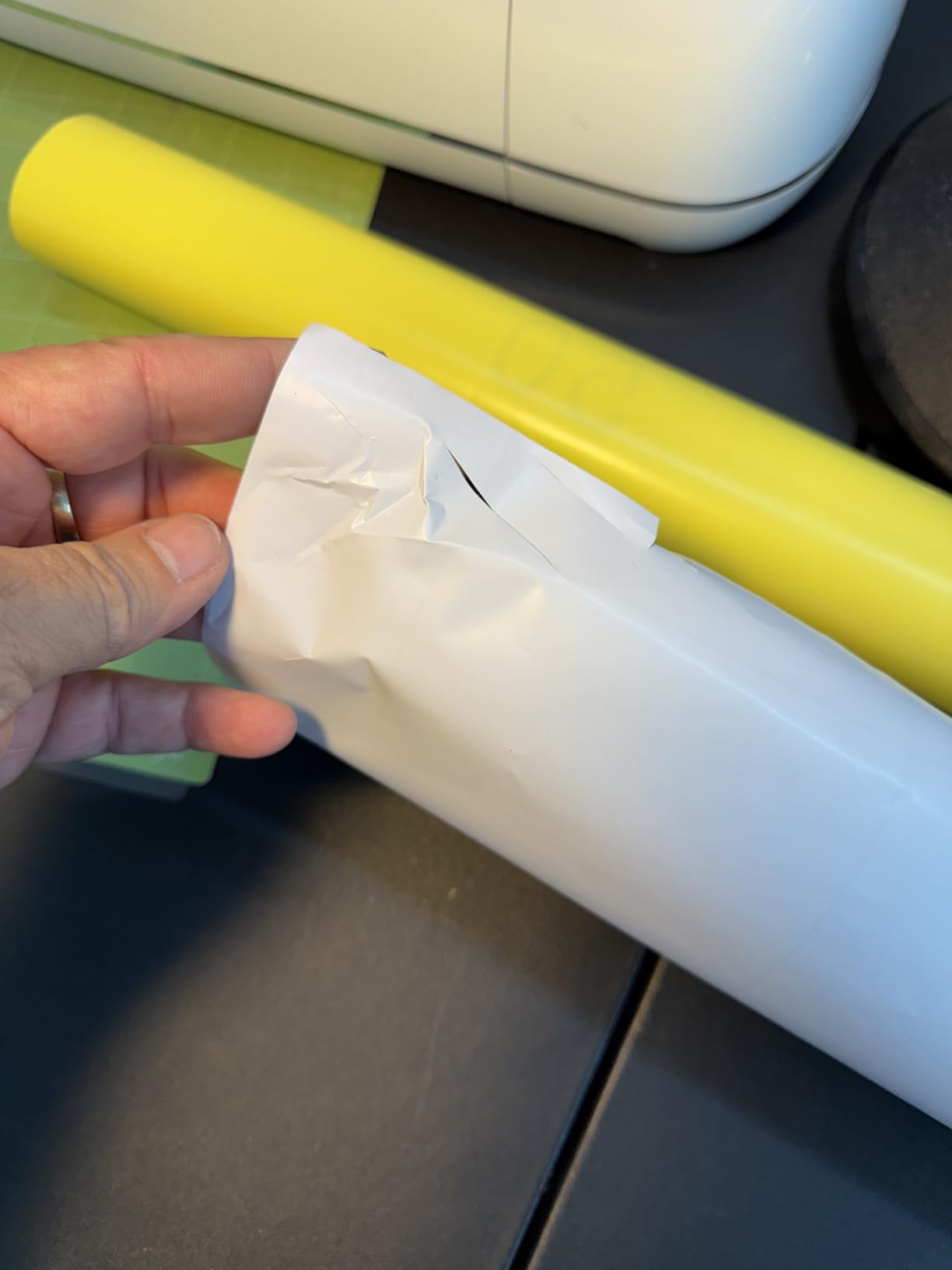 VEVOR 34inches Vinyl Cutter Machine, Bluetooth Cutting Plotter Machine, 400in/10m Accuracy Steel Roller Shaft Adjustable Speed Force, SignMaster Tool Kit for Sign Making Windows & Mobile customer photo 2