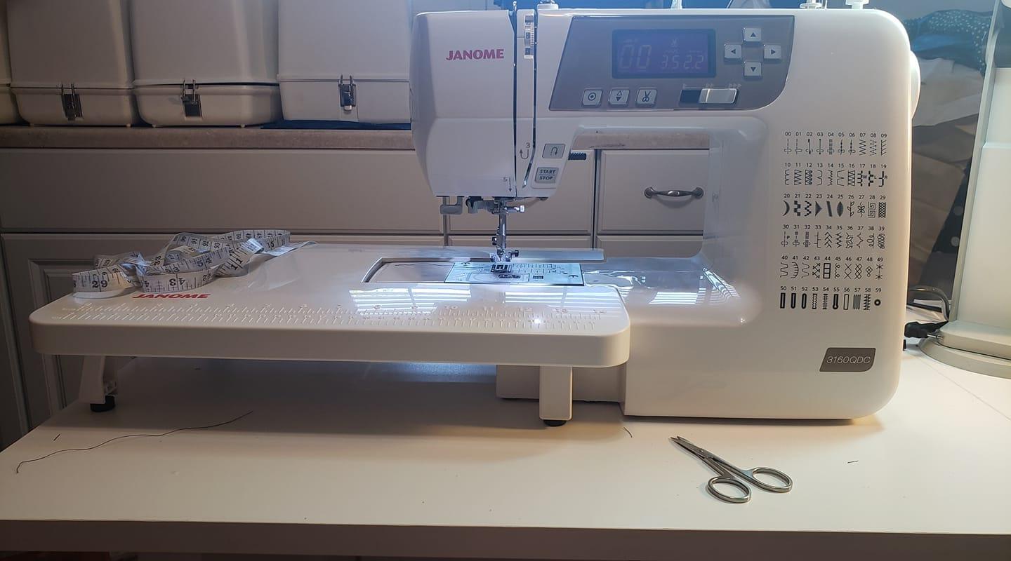 Janome 3160QDC-G Sewing and Quilting Machine with Bonus Quilt Kit customer photo 1