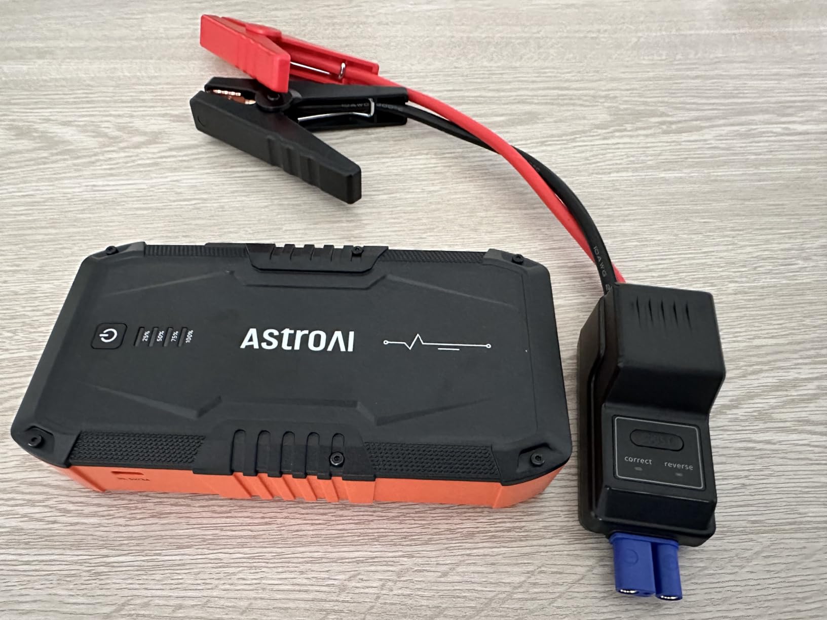 AstroAI S8 Car Battery Jump Starter, Car Jumper Starter Battery Pack for Up to 6.0L Gas & 3.0L Diesel Engines, 12V Portable Jump Box with 3 Modes Flashlight and Jumper Cable (Orange) customer photo 2