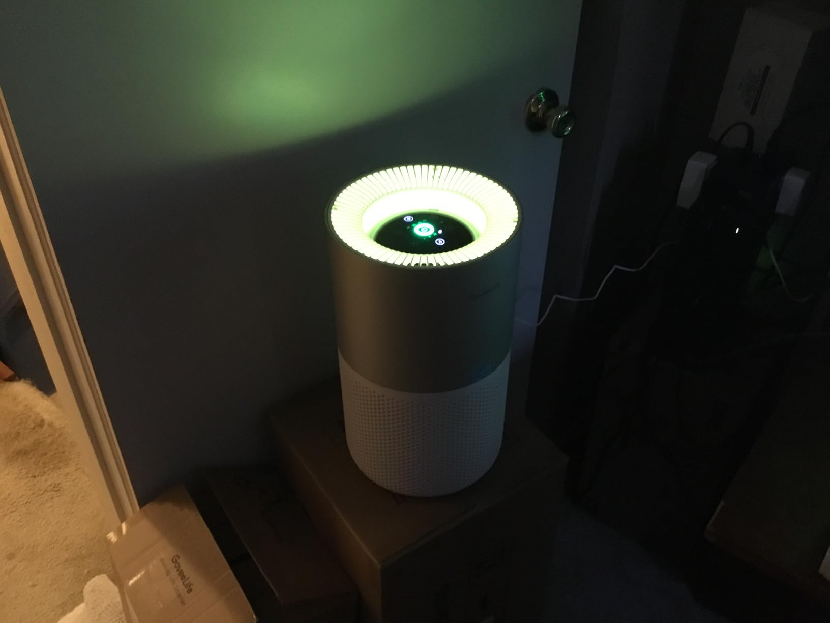 GoveeLife Smart Air Quality Monitor with PM2.5, WiFi, Temperature & Humidity Sensors, LED Display, 2s Refresh, 2-Year Data Storage, for Home & Office Wired customer photo 2