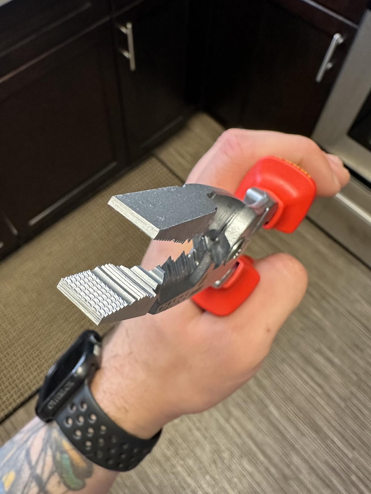 KNIPEX 13 76 200 ME Multifunction Electrician's Pliers Metric Model Insulated with Multi-Component Cases, VDE Tested Chrome-Plated 200 mm customer photo 2