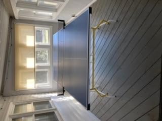 SereneLife Full Size Ping Pong Table, 9' x 5' Regulation Fold-Flat Table Tennis Table, Hinged Panels for SUV Transport and Easy Storage, Portable Space-Saving Design, Net & Post Set Included customer photo 1