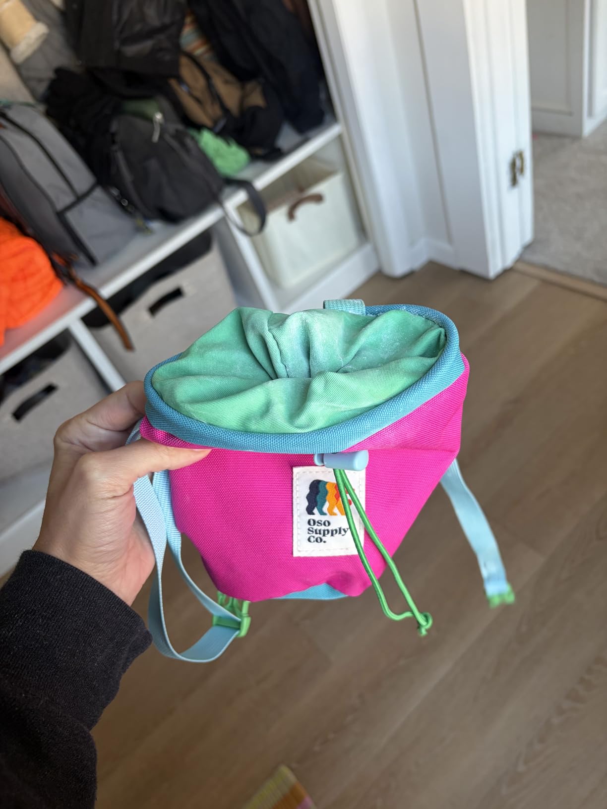 Classic Chalk Bag for Rock Climbing, Bouldering Chalk Bag Bucket with Quick-Clip Belt, Zippered Pockets and Pouch - Perfect Indoor/Outdoor Rock Climbing Gear Equipment customer photo 1