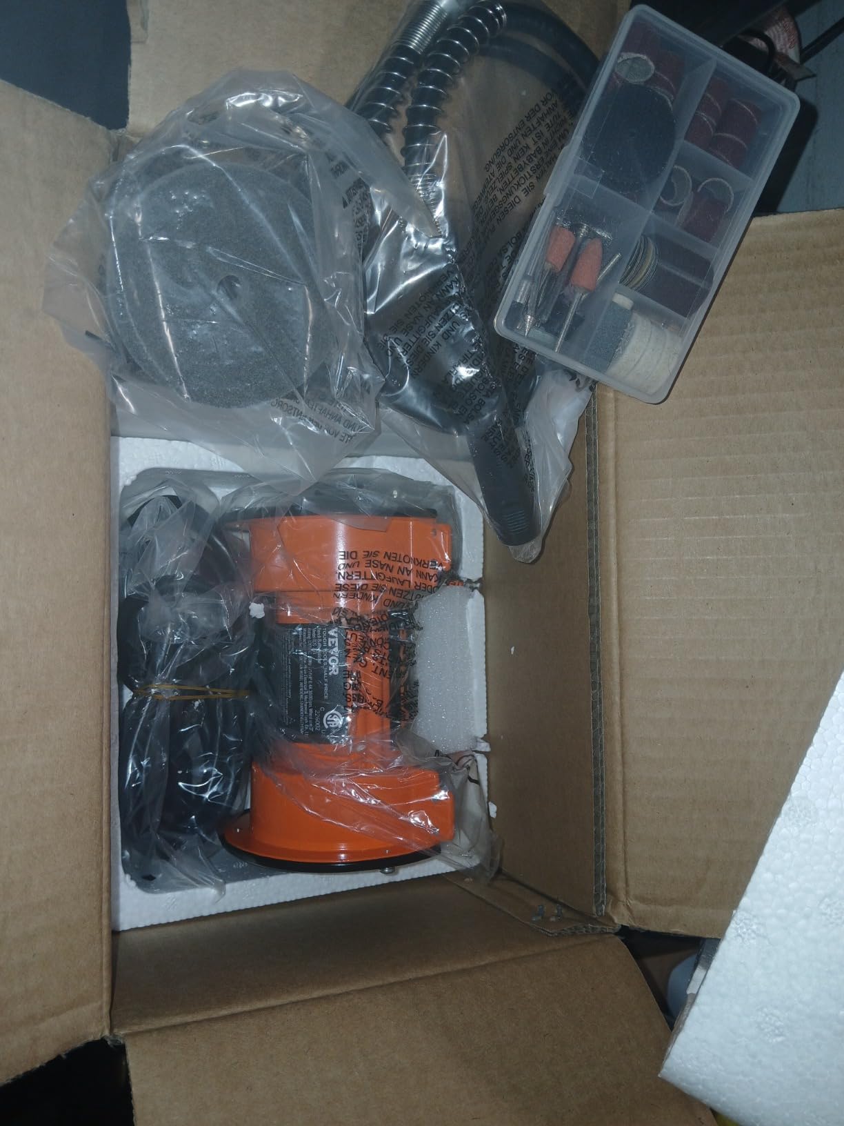 VEVOR Bench Buffer Polisher, Bench Buffer Grinder Polishing & Buffing Machine for Metal/Jewelry/Wood/Jade/Plastic/Silver DIY, with Wool/Abrasive Fiber Wheel/Grinding Wheel,100pcs Tools, 3590RPM customer photo 1