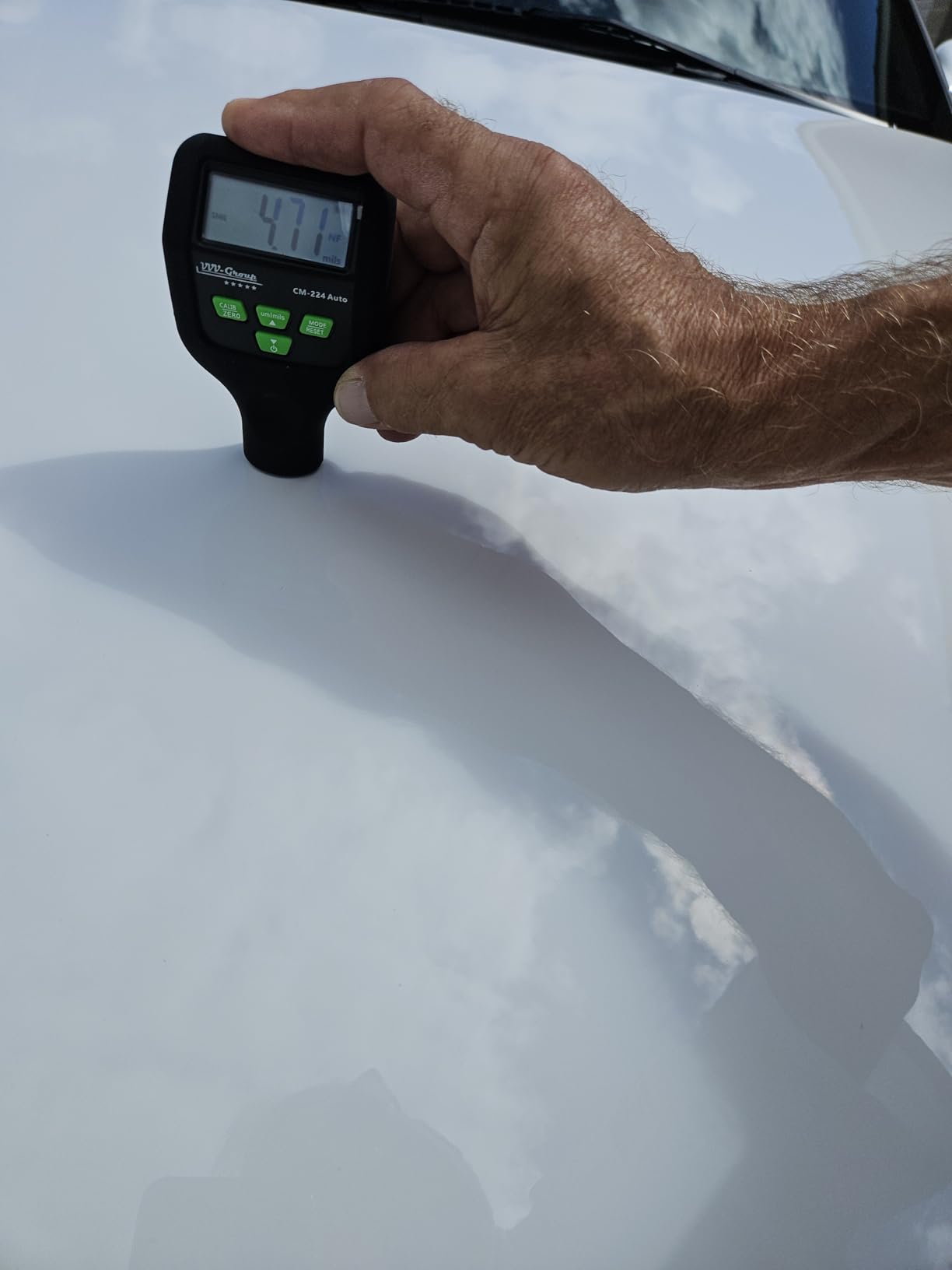 Paint Thickness Gauge CM-224 Auto - Digital Coating Thickness Meter for Cars and Automotive Inspection, Fe / Al / Fe+Zn Detection, 0.1 μm Resolution, Factory Calibrated, Large Backlit LCD customer photo 2