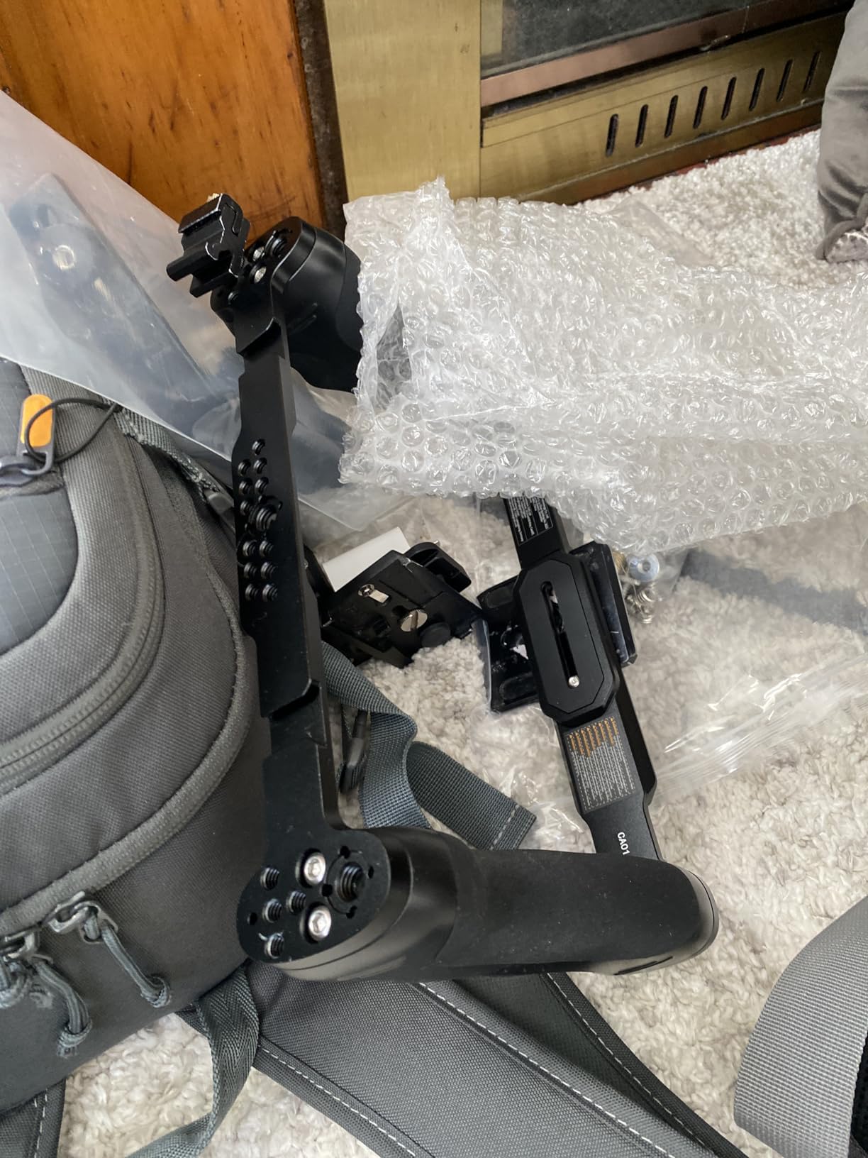 NEEWER Video Camera Cage Rig with Arca Type Base/Dual Grips/Expansion Holes/15mm Rods, Universal Stabilizer Compatible with Sony Canon Nikon DSLR/DSLM, Compatible with SmallRig Accessories, CA016 customer photo 2