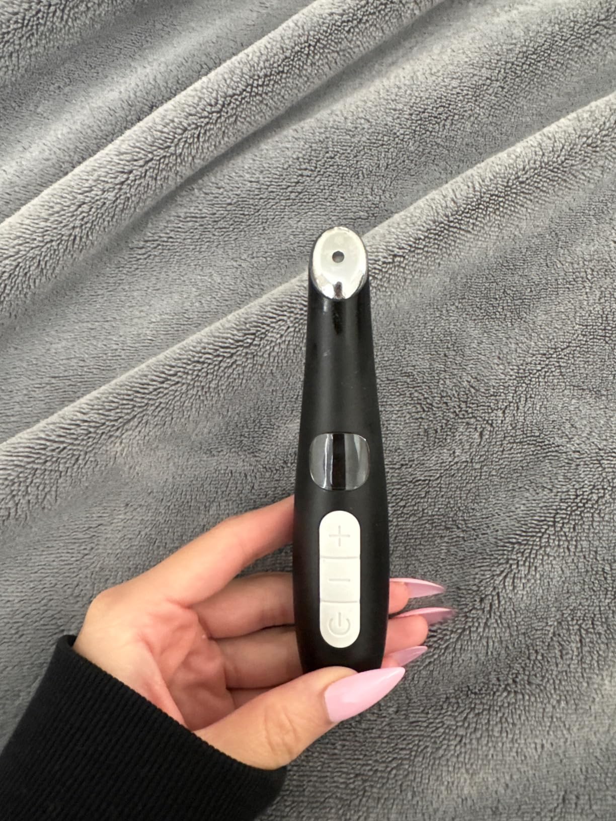 Eye Lift Wand, 3 in 1 Vibrating Red Light 98°F to 113°F LCD Display Eye Massager for Dry Eyes, Dark Circles and Puffiness, Electrical Face, Neck Sculpting Pen for Fine Lines and Wrinkles customer photo 2