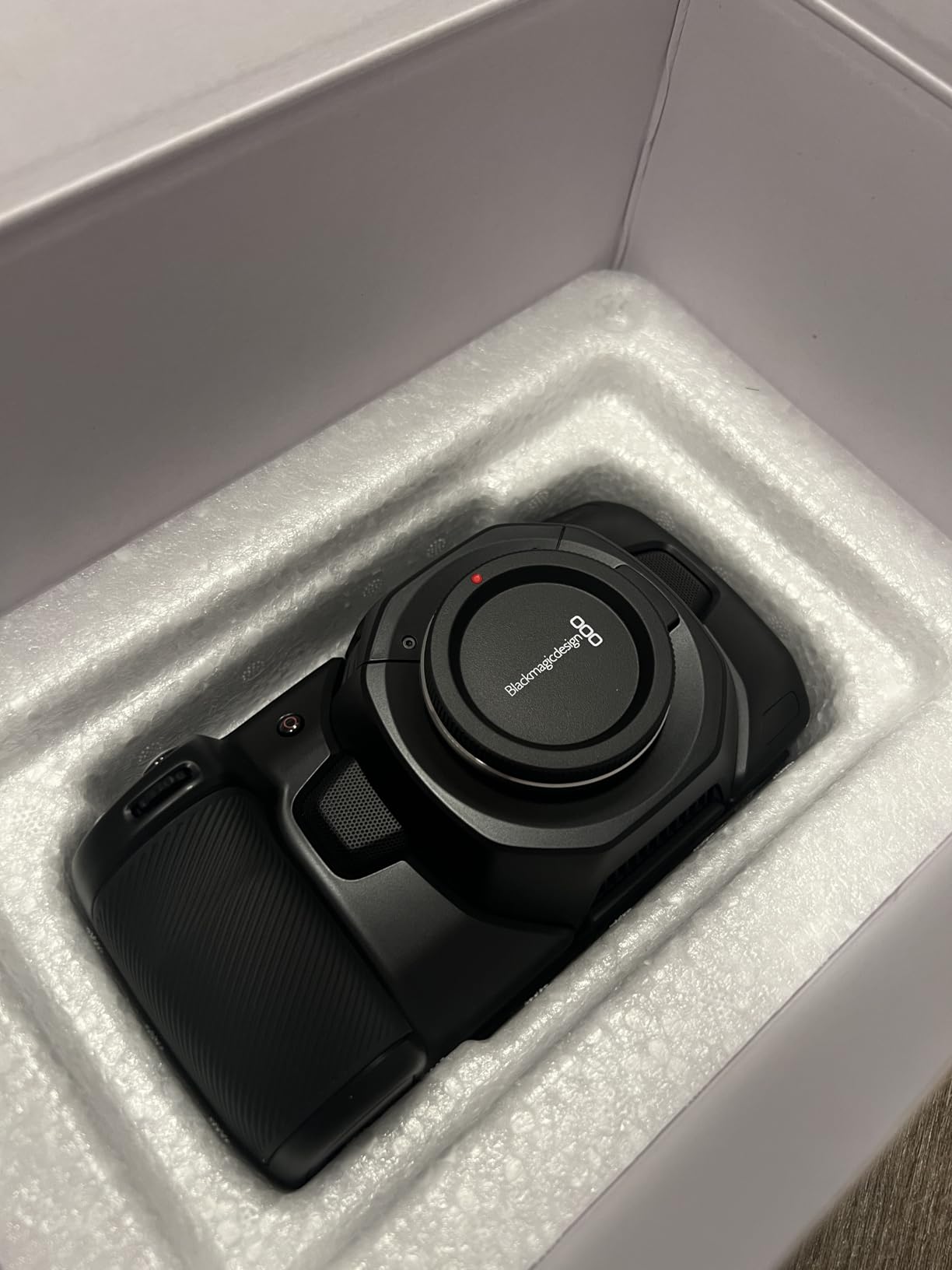 Blackmagic Design Pocket Cinema Camera 6K G2 (CINECAMPOCHDEF6K2) Power Bundle customer photo 2