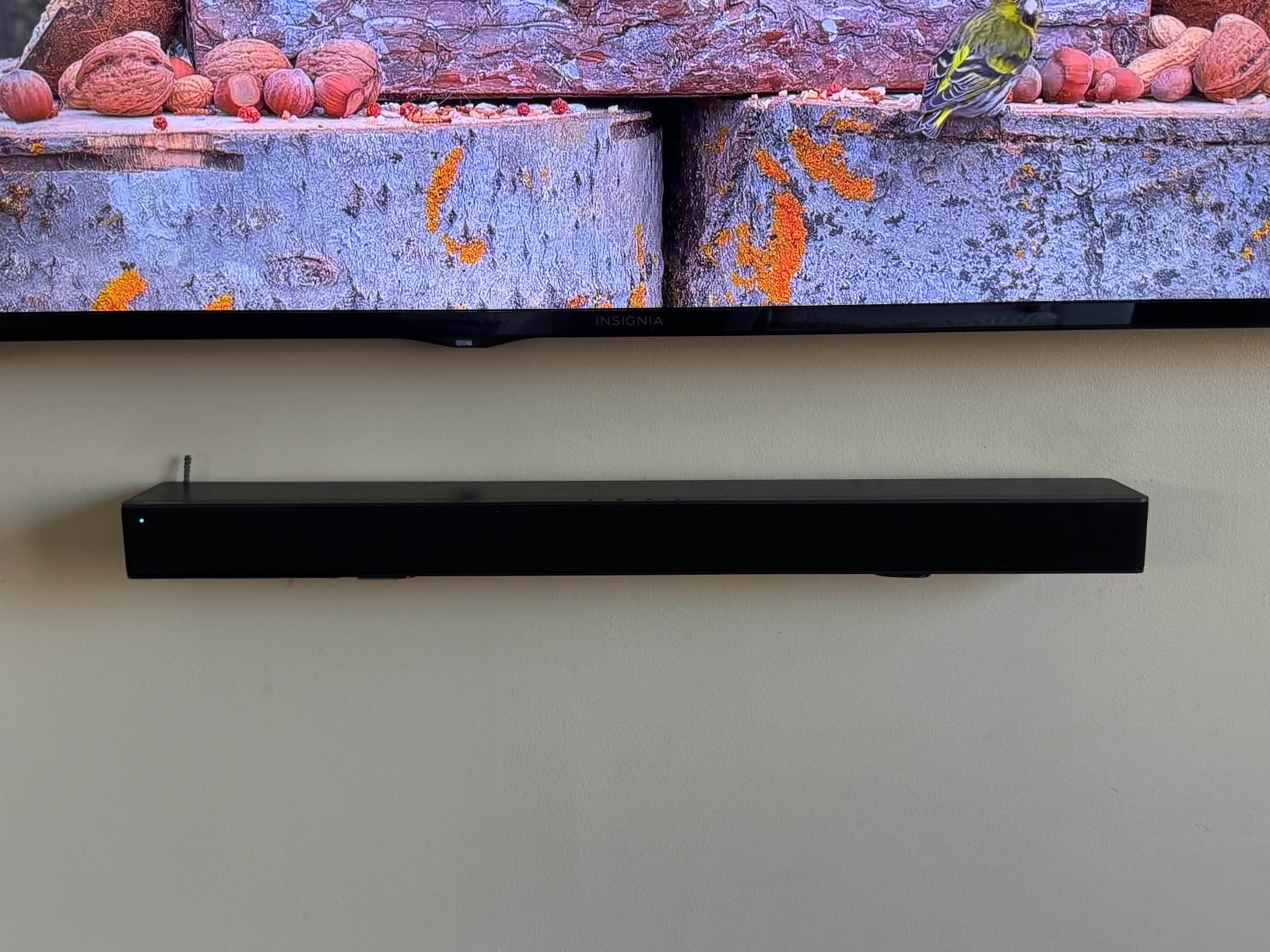 Hisense HS2100 2.1 Ch 240W Sound Bar with Wireless Subwoofer - DTS Virtual X, Dolby Audio, Ezplay, 6 EQ Modes, HDMI ARC, Bluetooth 5.3 customer photo 1