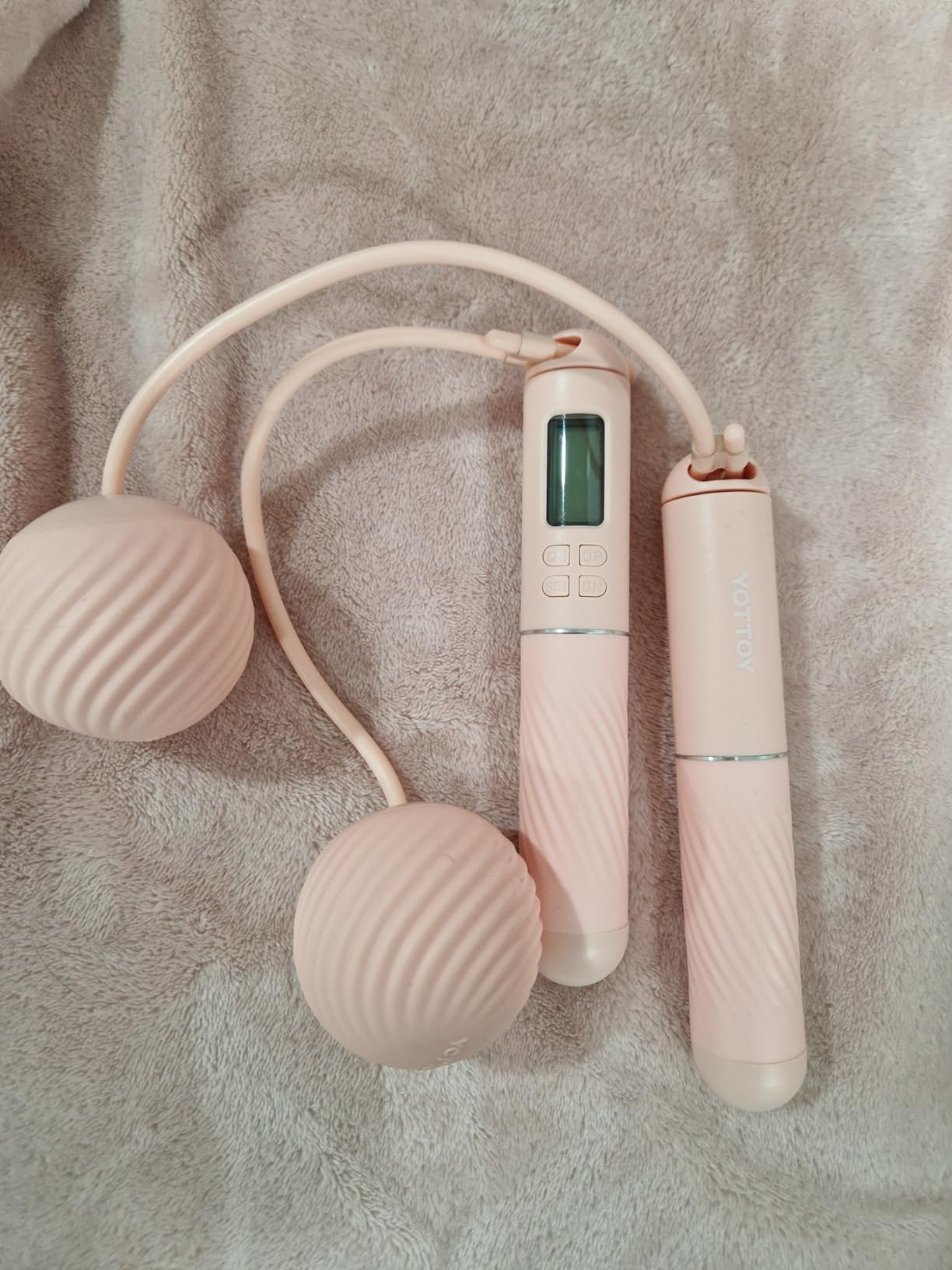 YOTTOY Skipping Ropes for Adults -Cordless Counter Jump Rope with Large Cordless Ball-Weighted Jump Rope for Women with LCD Display customer photo 1