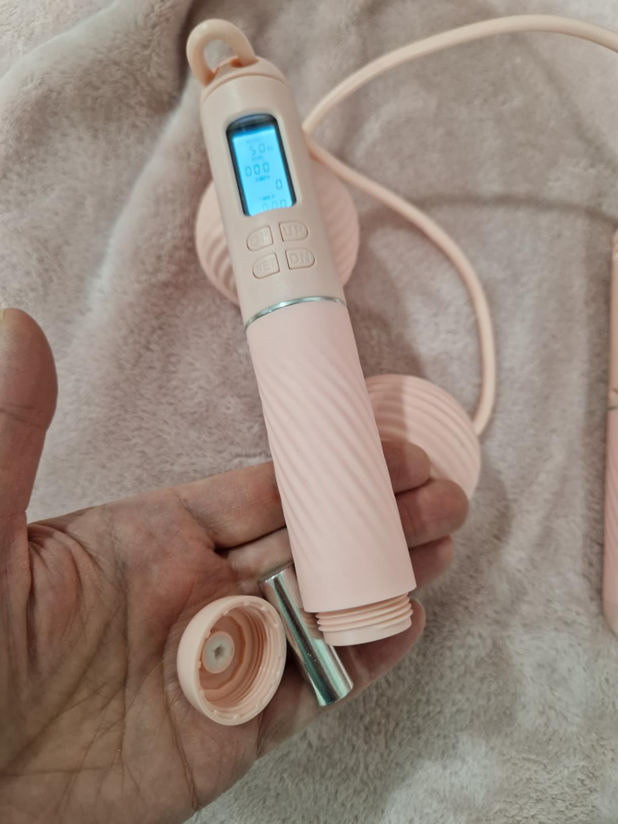 YOTTOY Skipping Ropes for Adults -Cordless Counter Jump Rope with Large Cordless Ball-Weighted Jump Rope for Women with LCD Display customer photo 2