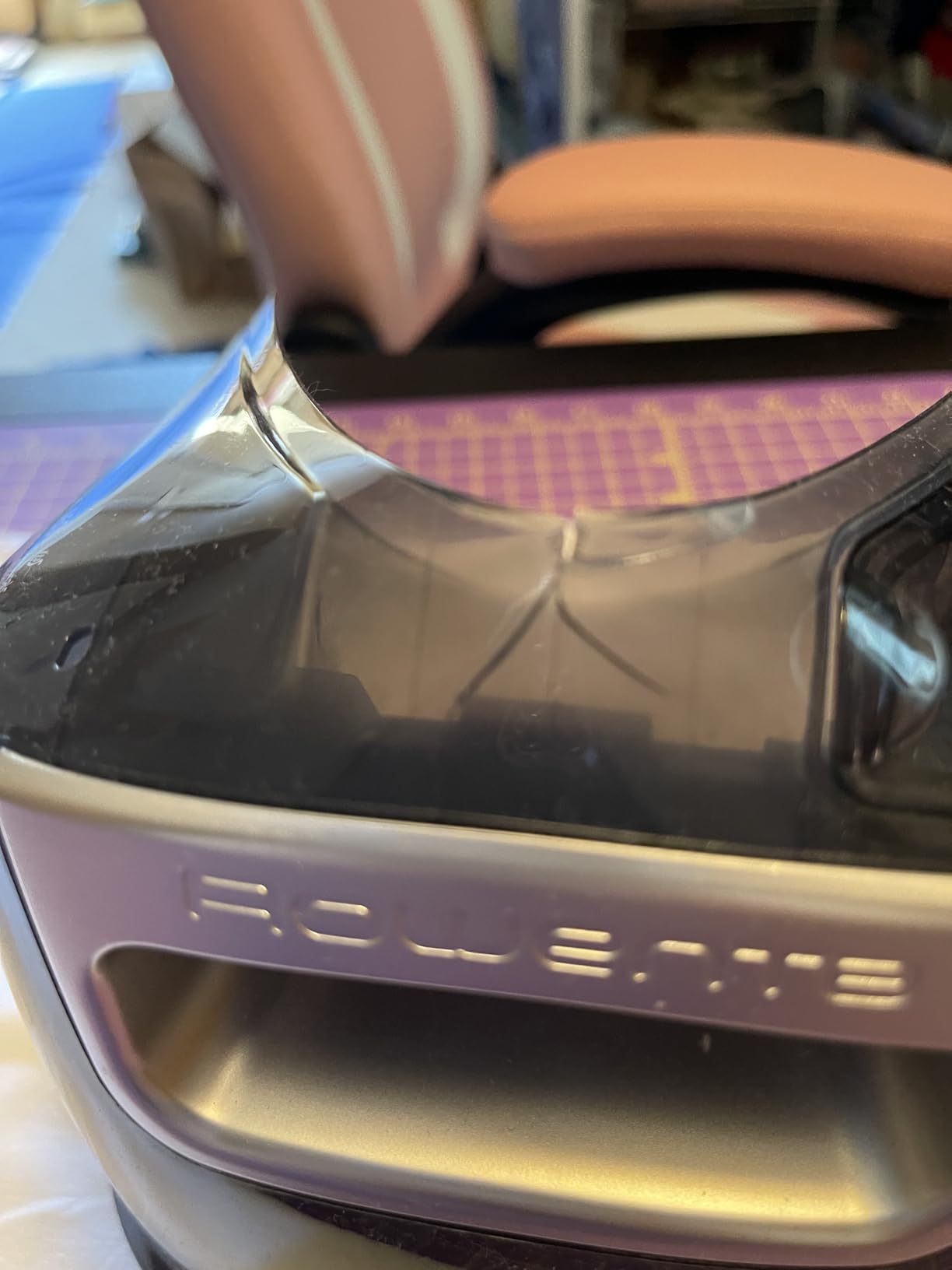 Rowenta, Iron, Ultimate Steam Pro Stainless Steel Soleplate Professional Steam Station for Clothes, 1800 Watts, 1.3L Removable Tank, Boiler Technology, Fast Heat Up, Black Clothes Iron, DG8668 customer photo 2