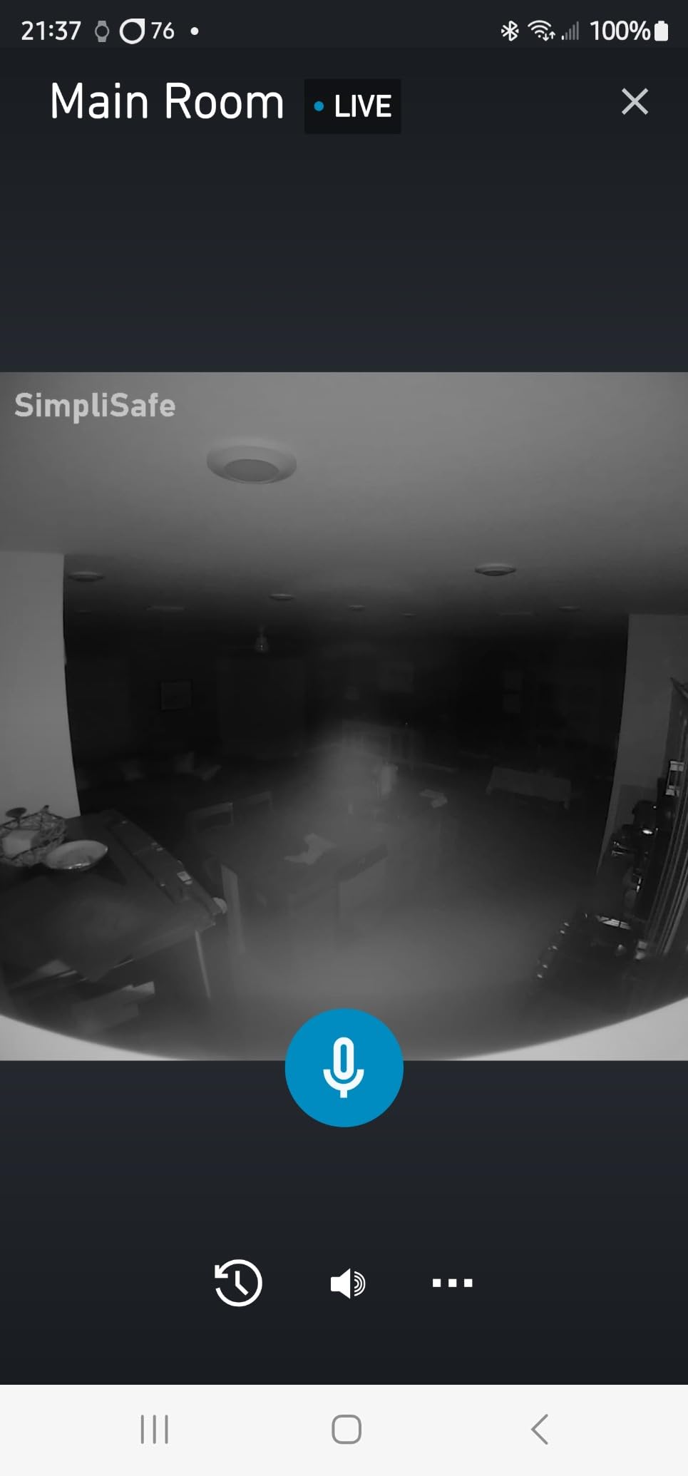 SimpliSafe Smart Alarm Wireless Indoor Security Camera customer photo 2
