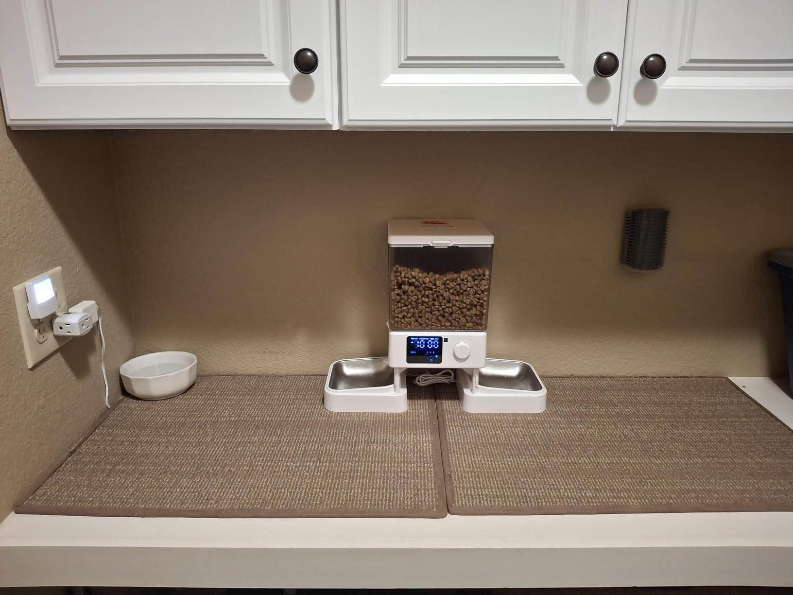 oneisall Automatic Cat Feeder for 2 Cats, 20 Cups/5L Automatic Cat Food Dispenser for Small Pets Indoor, Timed Cat Feeder for Dry Food customer photo 1