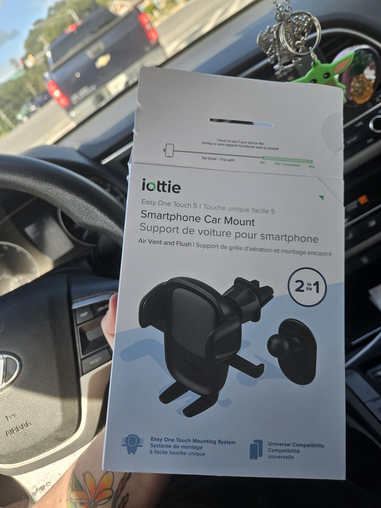 iOttie Easy One Touch Advanced Air Vent Car Phone Mount - Universal Cell Phone Holder for iPhone, Google, Samsung, Moto, LG, and All Other Smartphones customer photo 2