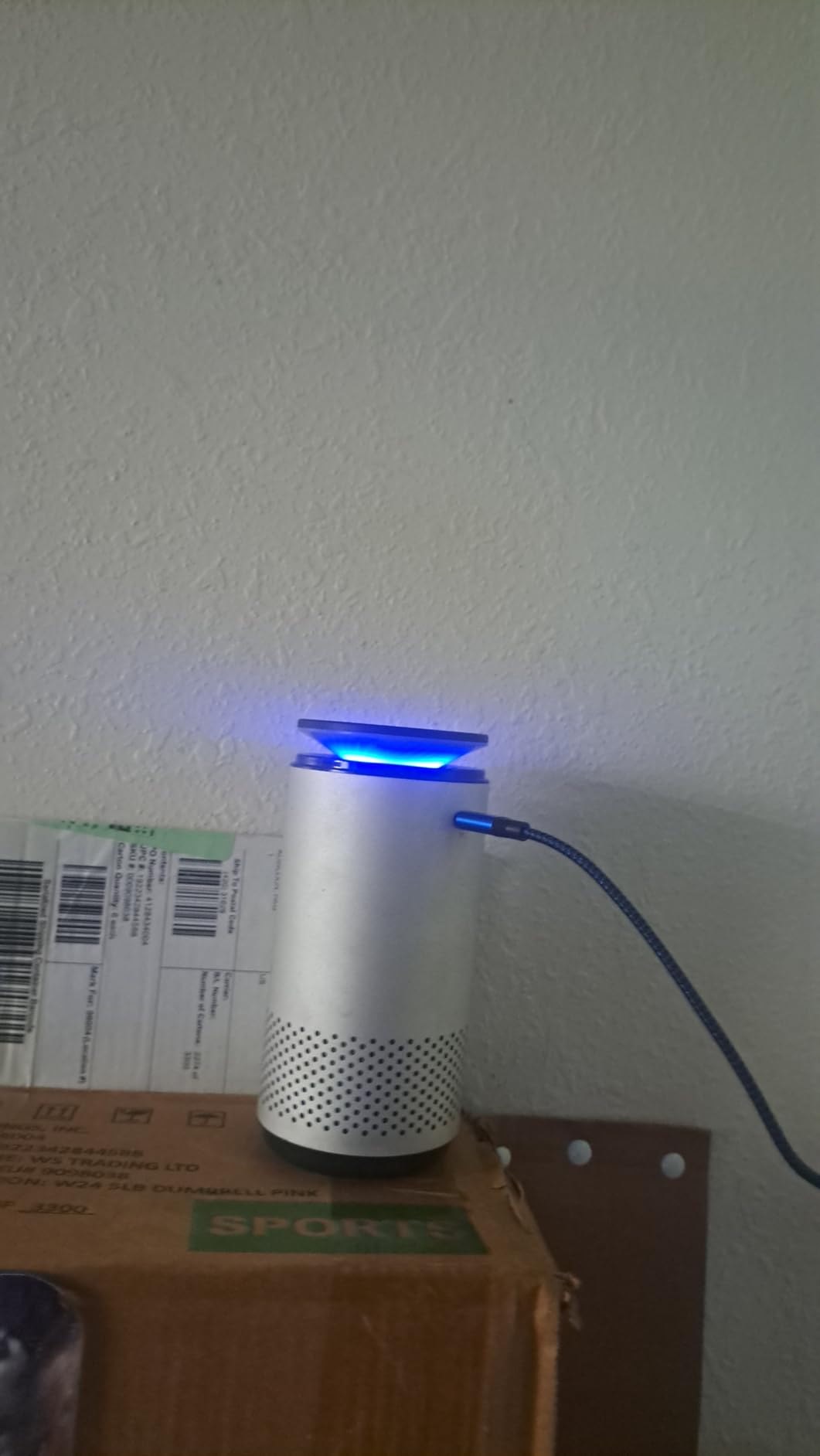 A2 UV & HEPA Portable Air Purifier - 5.6 in tall, 11 oz, Ideal for Travel, In-Car, Mini Air Purifier (Silver) customer photo 2