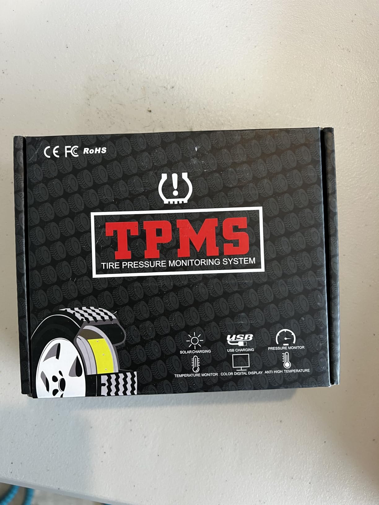 Motorcycle TPMS Wireless Tire Pressure Monitoring System, IP67 Waterproof Dustproof Wireless TPMS for USB Rechargeable with 2 External Sensors Digital LCD Display Two-Wheeled Motorcycle TPMS customer photo 2