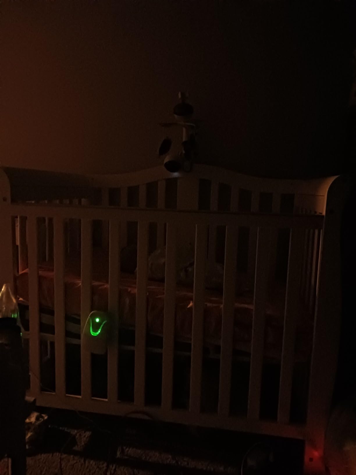 Babysense True Sleep HD Video Baby Monitor with Camera and Audio & Baby Sleep Breathing Movement Monitor, No Wifi, Non Wearable Non Contact Monitoring with 2 Under-Mattress Sensors, Full Crib Coverage customer photo 1