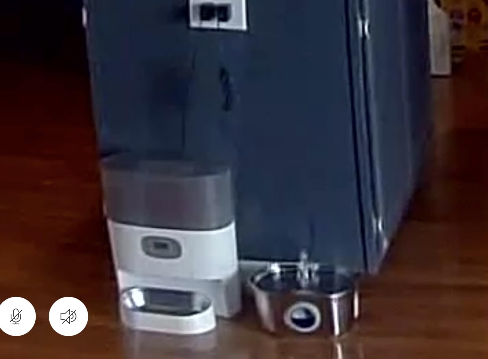 Cat Water Fountain Stainless Steel: 108oz/3.2L Cat Fountain for Drinking - Pet Water Fountain Inside - Automatic Dog Watering Dispenser Bowl - Pet Feeding & Watering Supplies - Water Level Window customer photo 1