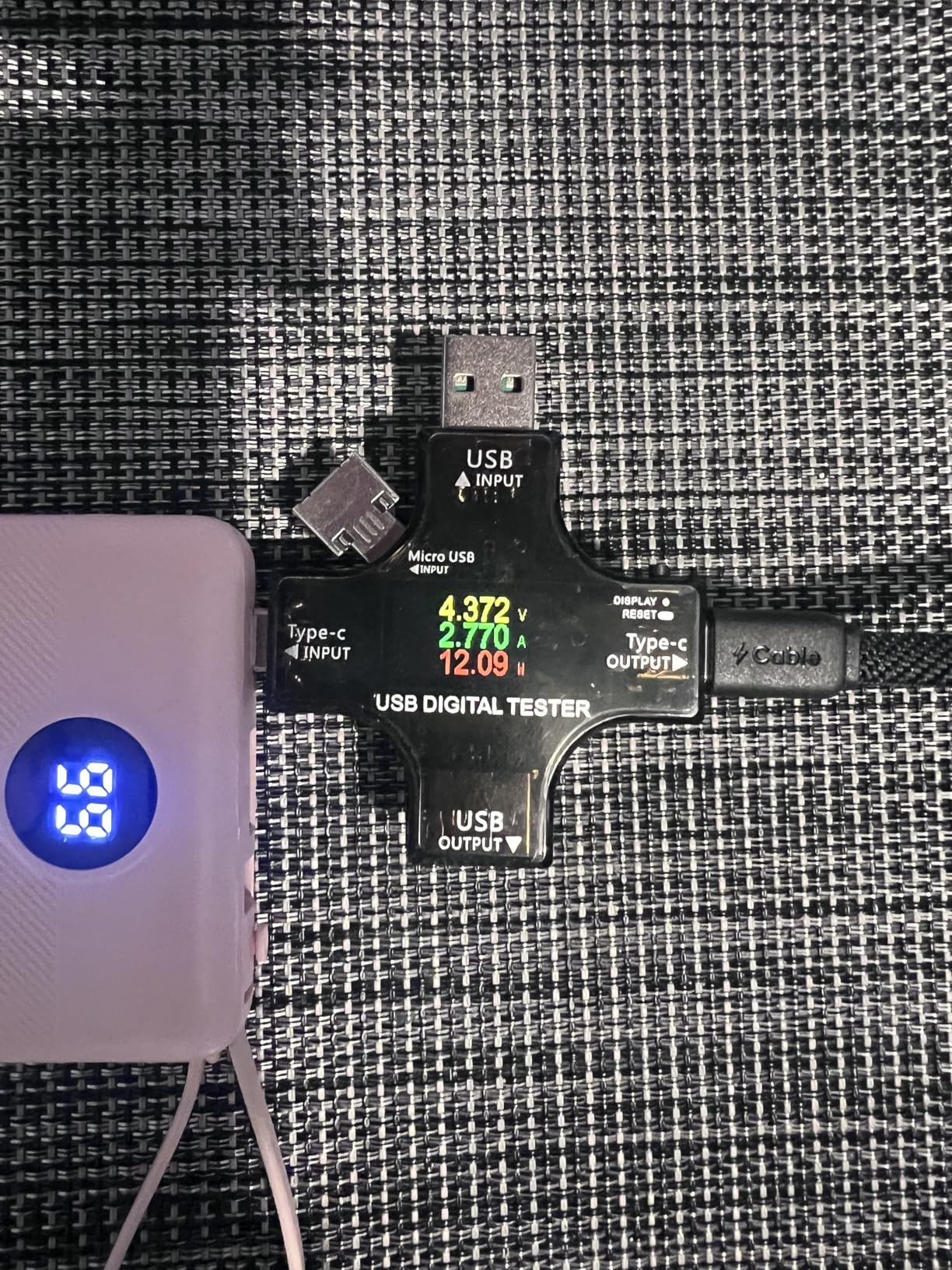 INIU Portable Charger, Ultra Slim 45W Fast Charging with Attached USB C Cable, Flight-Safe 10000mAh PD Power Bank Battery Pack, Travel Essential Phone Powerbank for iPhone 17 16 Samsung S25 Google etc customer photo 1