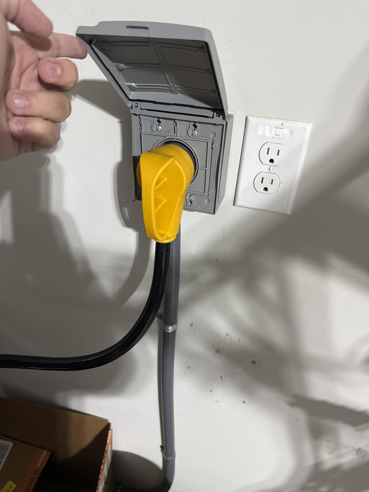 POWGRN NEMA 14-50P to NEMA 14-50R 25FT 50 Amp RV/EV Extension Cord Outdoor with Grip Handle, Flexible 4 Prong Heavy Duty RV Power Cord Waterproof, 50A 125/250V 6250/12500W STW, ETL Listed customer photo 1