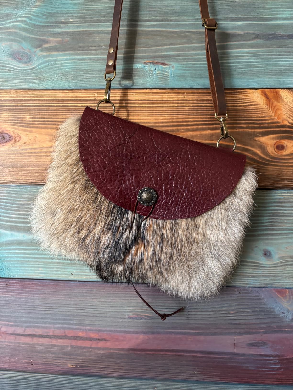 YORANYO 340 Sets Leather Rivets Kit Mixed Sizes Rivets for Leather Double Cap Rivets Studs for Clothing Fabric with Leather Crafting Rivet Tool for Repair Decorate Clothes Shoes Bags Belts (Bronze) customer photo 1