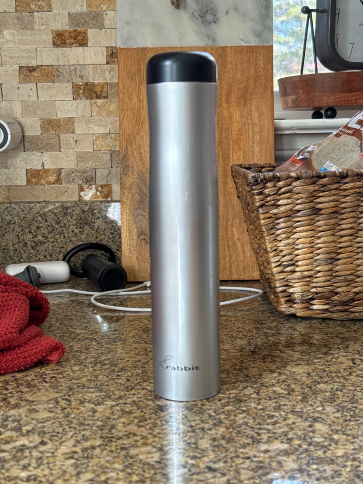 Brookstone Electric Wine Opener & Foil Cutter with Stand, Automatic Wine Bottle Opener, Battery Operated Corkscrew Opener, Kitchen, Wine Gifts for Men customer photo 1