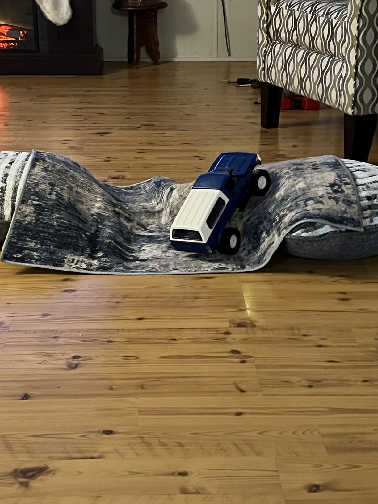 RC Crawler WPL C24 RC Rock Crawler RC Truck 4x4 Off Road RTR, 1/16 Scale Remote Control Truck All Terrain 2.4 Ghz with Proportional Steering LED Lights Hobby Toys Adult customer photo 2