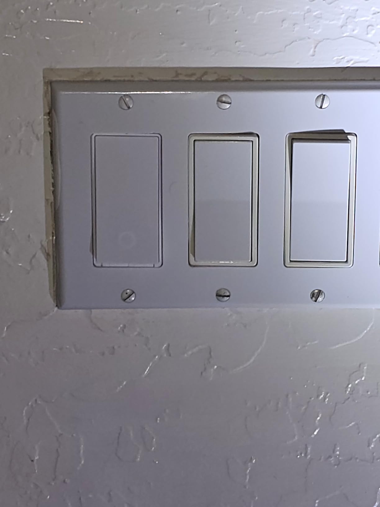 Kasa Matter Smart Light Switch: Voice Control w/Siri, Alexa & Google Assistant | UL Certified | Timer & Schedule | Easy Guided Install | Neutral Wire Required | Single Pole | 2.4GHz Wi-Fi | KS205 customer photo 2