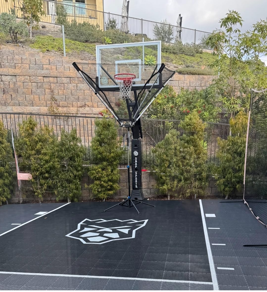 Basketball Rebounder Return Machine and Rebounding Shot Hoop Trainer Basketball Return System for Home Attachment & Outdoor Practice Portable - Heavy Duty Shooting Trainer customer photo 1