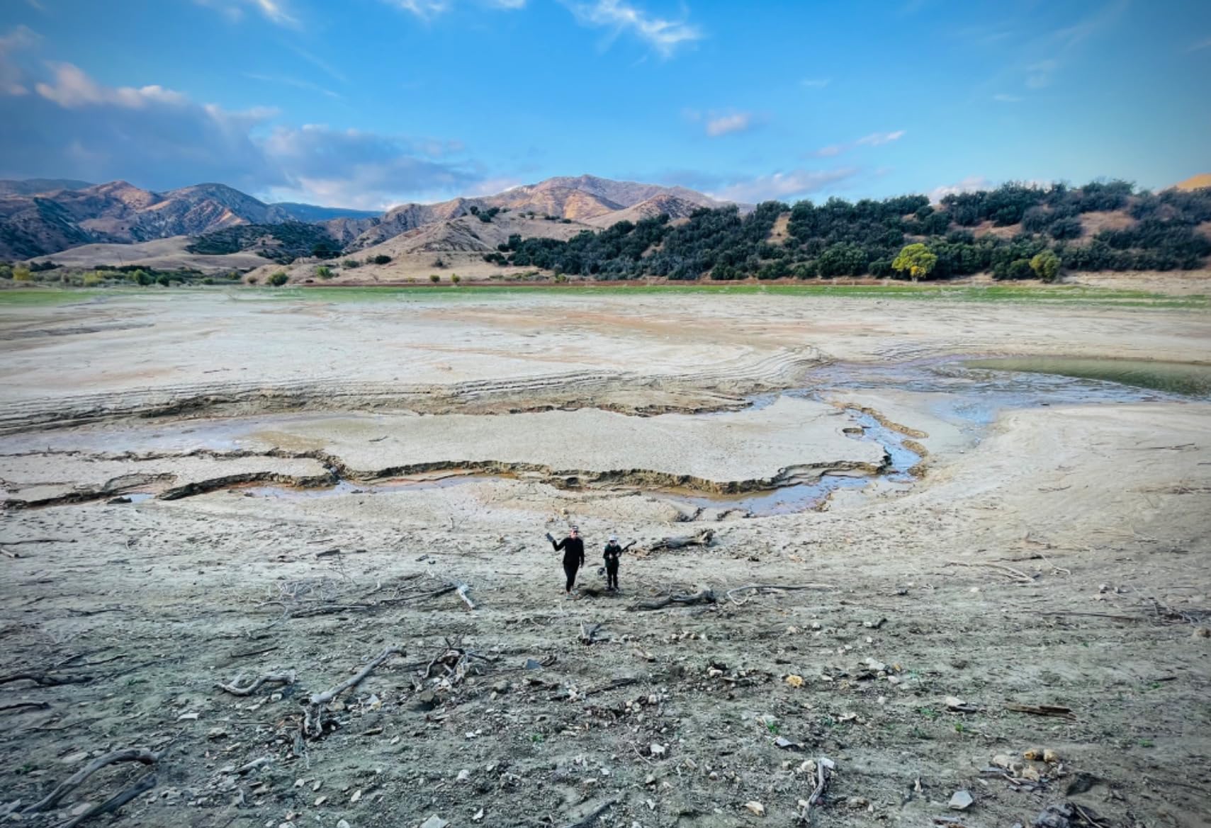 National Geographic Starter Metal Detector Kit for Kids - Kids Metal Detector with 7.4