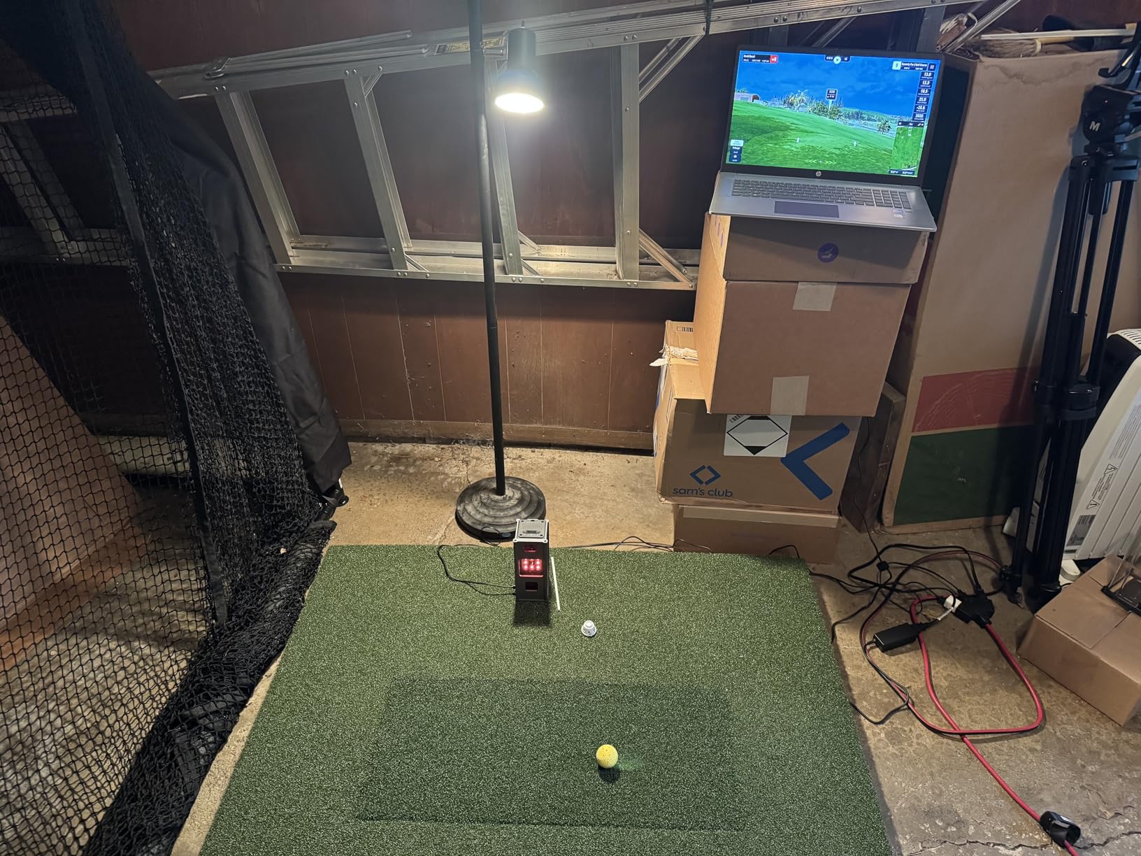 SIGPRO Softy Golf Mat - Professional-Grade Practice Mat - Realistic Fairway Feel - Real Tee Capable, Replaceable Hitting Strip, Thick Cushioning & Joint-Friendly Design customer photo 1