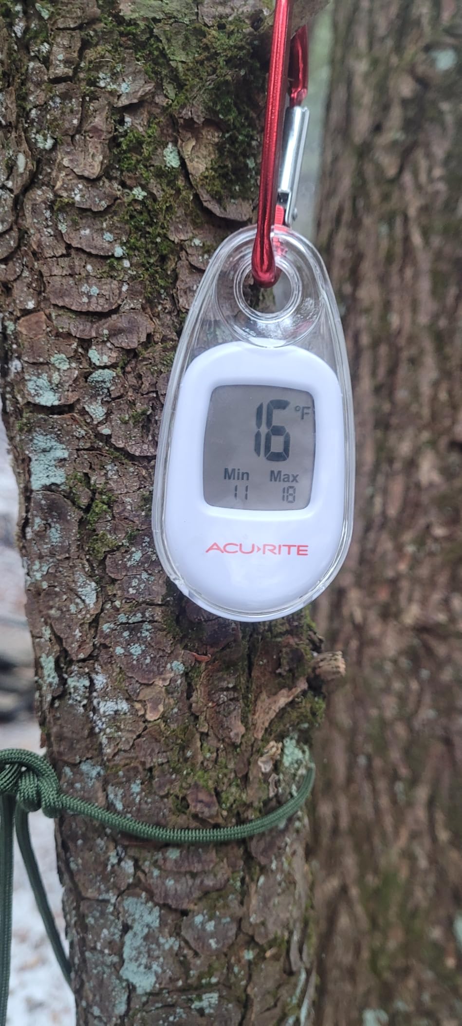 AcuRite Portable Digital Thermometer for Indoor or Outdoor Temperature with Carabiner Clip (00333) customer photo 1