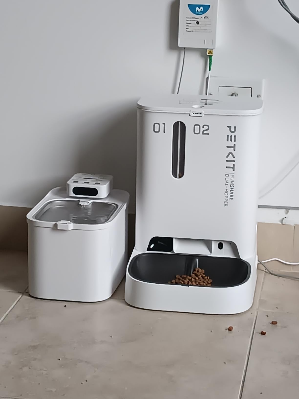 PETKIT Automatic Cat Feeder with Camera, 1080P HD Video with Night Vision, 2.4G WiFi Pet Feeder for Cat & Small Dog, 2-Way Audio & Meal Call Pet Food Dispenser with Desiccant Bag, Motion Capturing customer photo 1