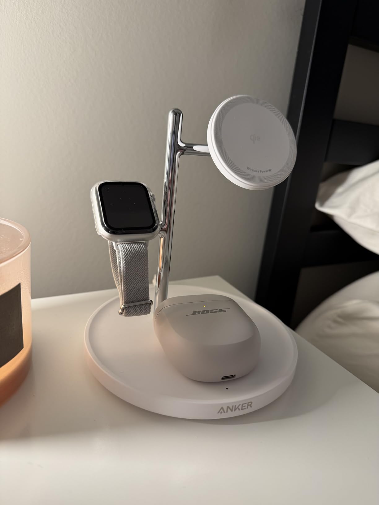 Anker MagSafe Charger Stand Compatible, iPhone 17 MagGo 3 in 1 Wireless Charging Station,Qi2 Certified 15W Wireless Charger, Desk Accessory, for iPhone 16/15/14/13 Series Apple Watch, AirPods customer photo 2