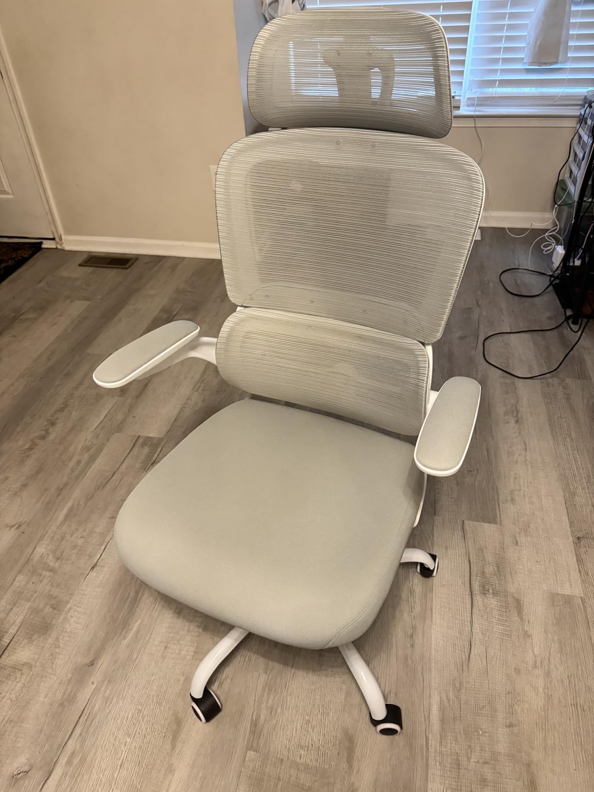 TRALT Office Chair Ergonomic Desk Chair, 330 LBS Home Mesh Office Desk Chairs with Wheels, Comfortable Gaming Chair, High Back Office Chair for Long Hours (Black) customer photo 2