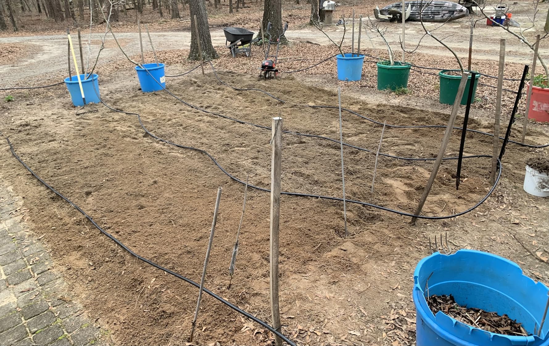 MZK 40V 12-inch Cordless Garden Tiller, 12In Width and 8.6In Depth Garden Rototiller, Battery Powered Garden Cultivator for Lawn/Gardening/Soil Cultivation (2 * 4.0Ah Battery&Charger Included), TC12D02 customer photo 2