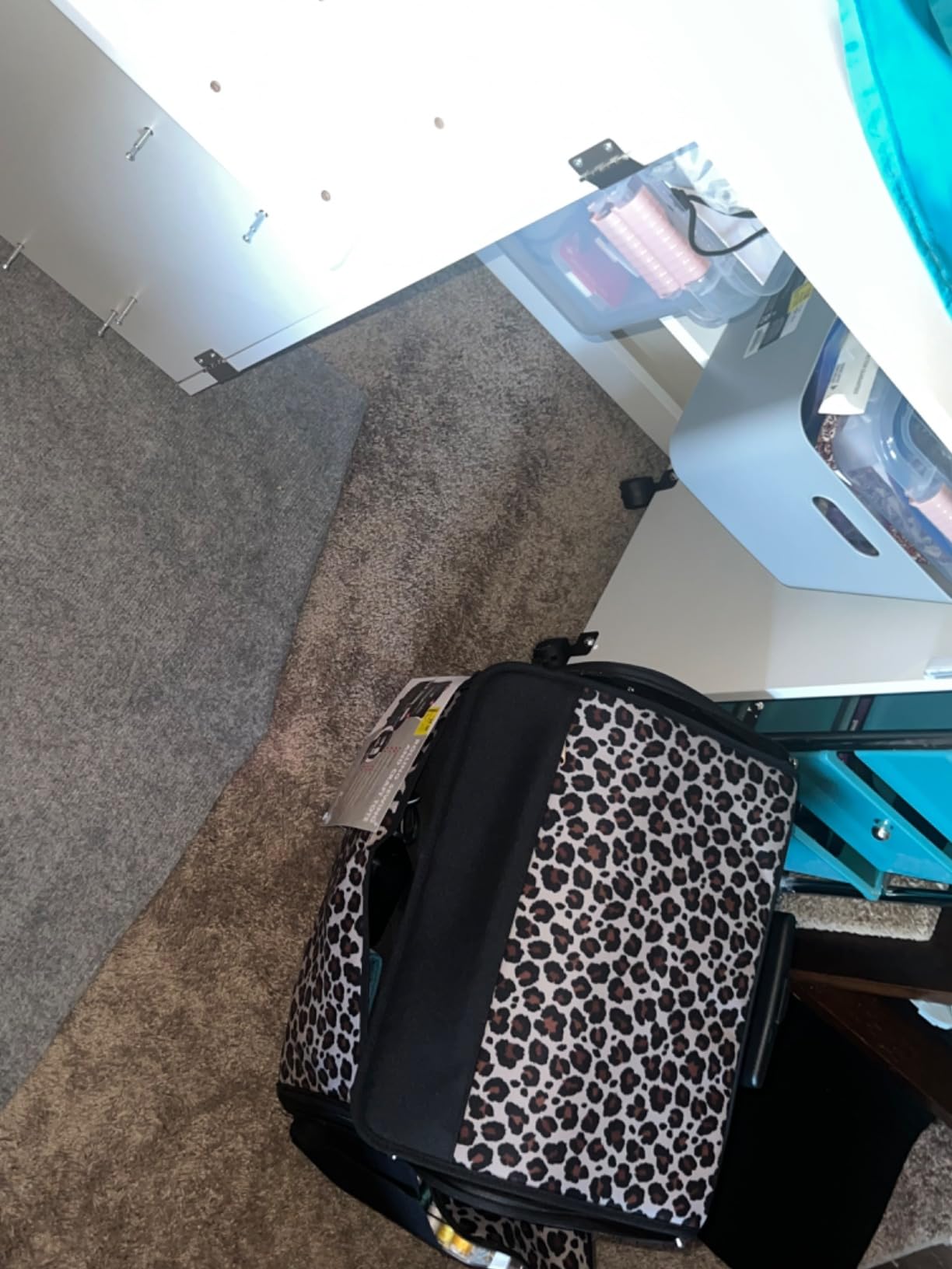 Vividwood Folding Sewing Table, Multipurpose Sewing Machine Table with Compact Design, Wheels, Shelves, Bins, Pegs, Magnetic Locks (White) customer photo 1