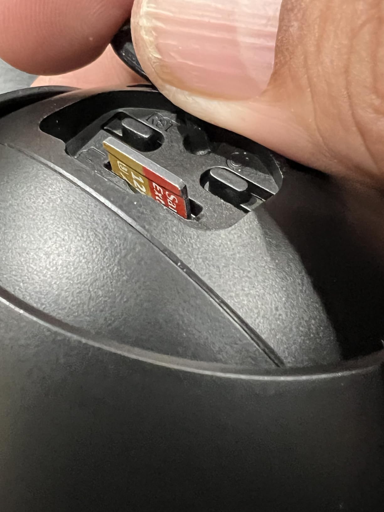 AOSU Solar Camera Security Outdoor - 100% Wire-Free Security Cameras Wireless Outdoor for Home Surveillance with Fixed Solar Panel, 360° Panoramic View, Human Auto Tracking, 2K Color Night Vision customer photo 2