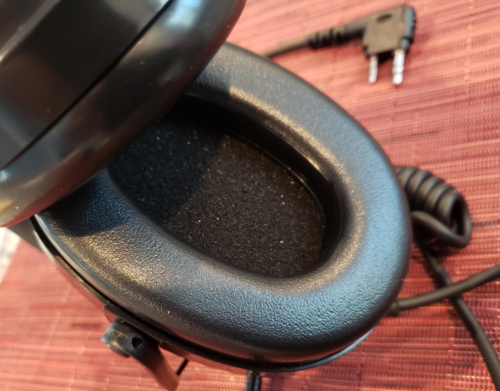 Retevis EHK012 Foldable Two Way Radio Headset with Mic,Noise Reduction,Volume Adjust, Compatible with Baofeng UV-5R BF-F8HP PRO AR-5RM Pxton PX-888S, for RT22 RT68 RT86 customer photo 1