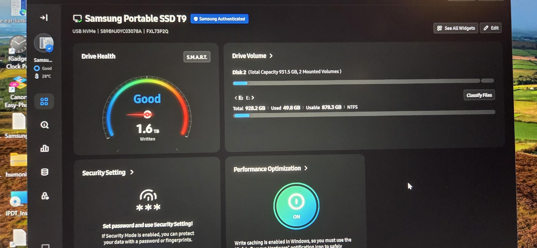 Samsung T9 Portable SSD 1TB, USB 3.2 Gen 2x2 External Solid State Drive, Seq. Read Speeds Up to 2,000MB/s for Gaming, Students and Professionals, MU-PG1T0B/AM, Black customer photo 2
